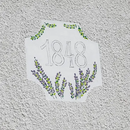 Kisleshegy Vendeghaz Вилла *