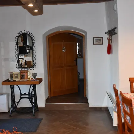 Sauna & Jakuzzi Kisleshegy Vendeghaz Villa Dorgicse