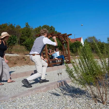 Kisleshegy Vendeghaz Вилла Дёргиче