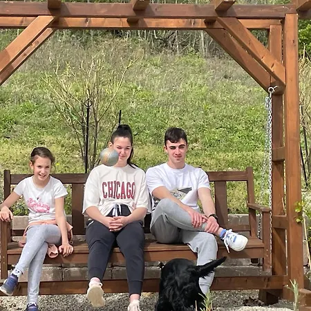 Kisleshegy Vendeghaz *