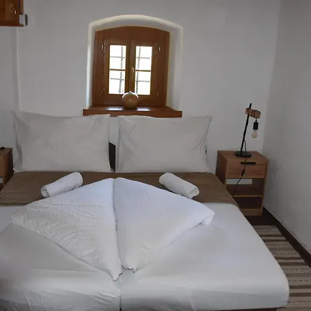 Kisleshegy Vendeghaz Вилла